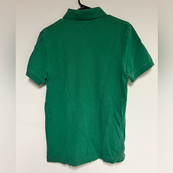 Tommy Hilfiger green polo shirt size medium - Picture 2 of 2